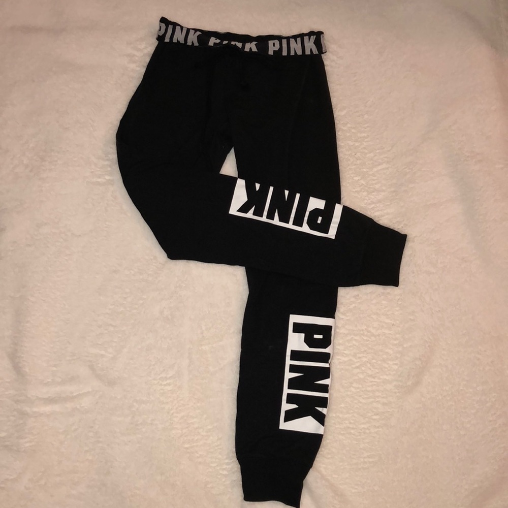 XS Victoria’s Secret PINK. Black & White Sweats